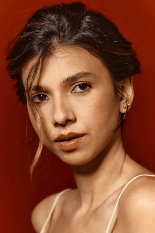 Júlia Portes