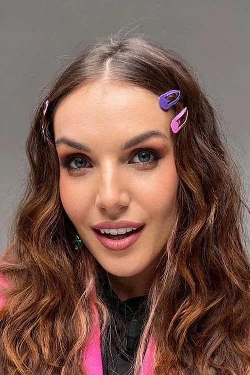 Inés Hernand