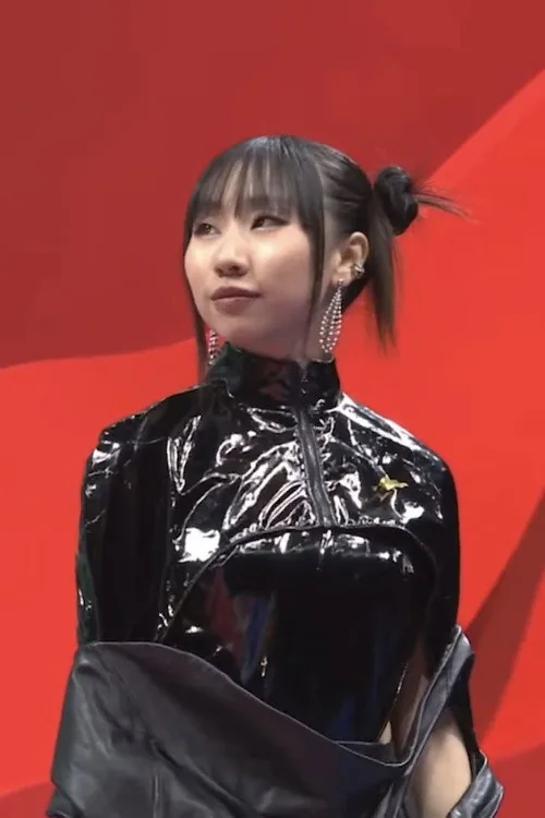 鄧麗英
