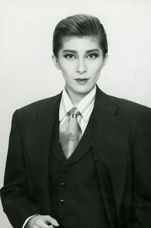 安寿ミラ