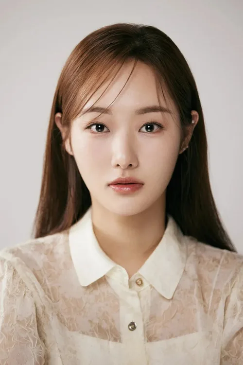 Son Ji-young