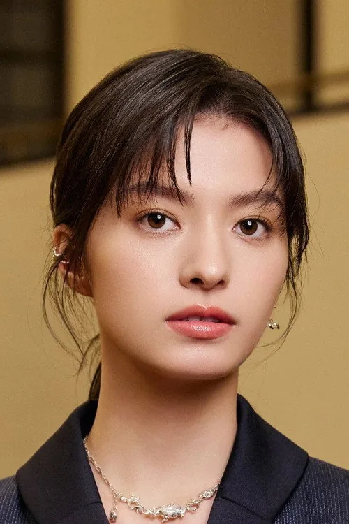 蒲禾菲