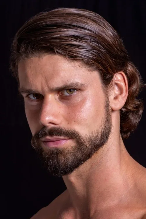Caleb López