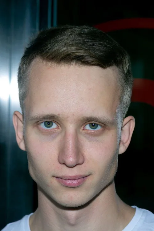 Артур Псакин