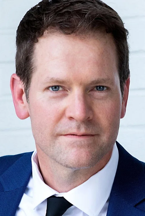 Mark E. Holmes