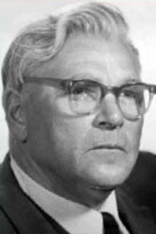 Николай Кузнецов