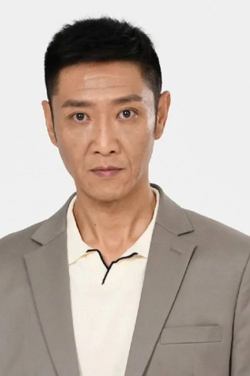 駱磊