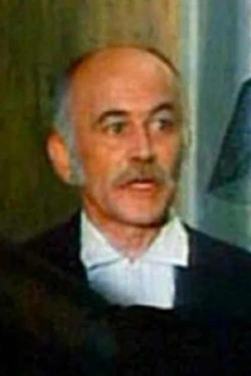 Виктор Сахаров