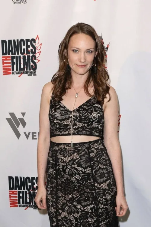 Laura Menzie