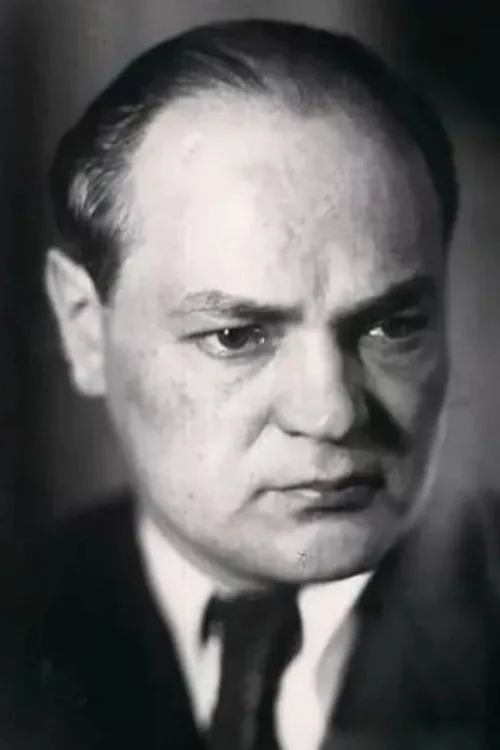 Николай Хмелёв