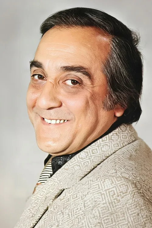 Selim Naşit