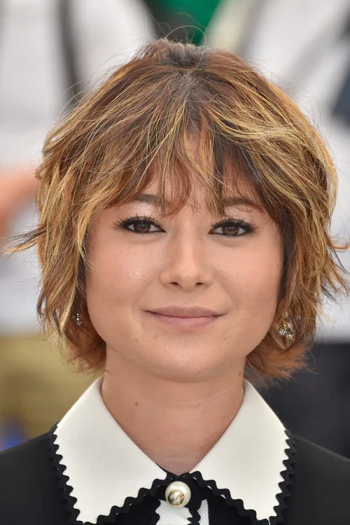 真木よう子