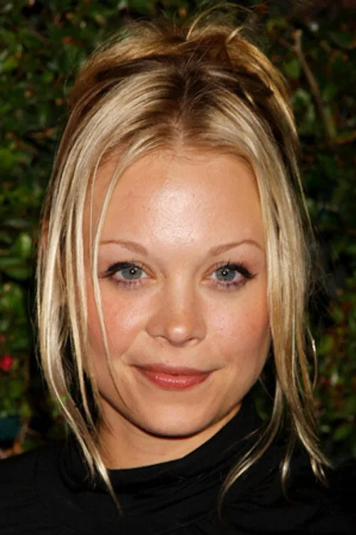 Alexandra Holden
