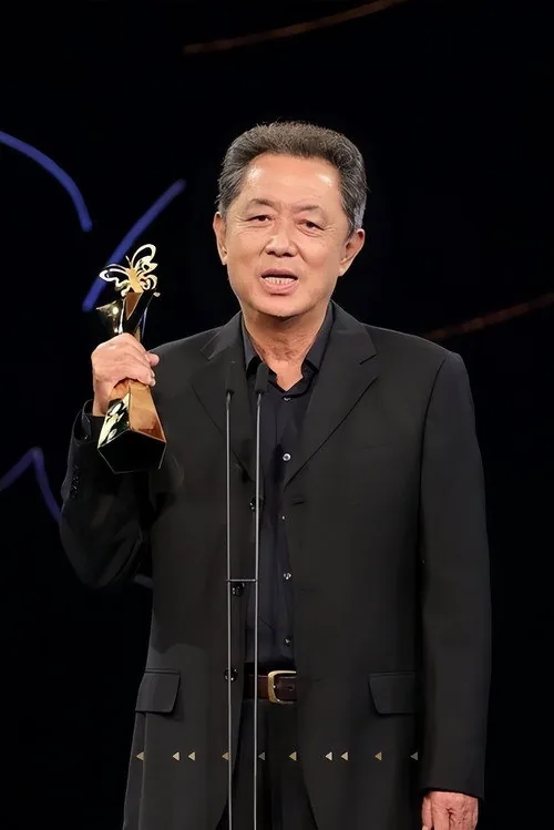 朱延平