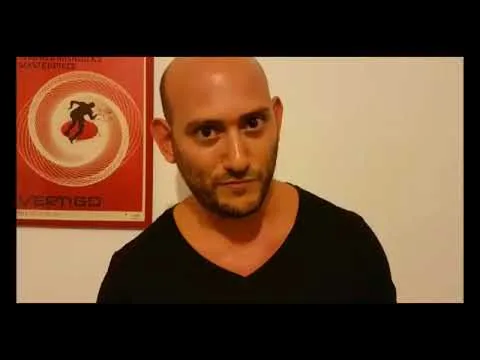 אי הכלבים - ביקורת וידאו של יאיר הוכנר, מבקר אתר "סרט"
