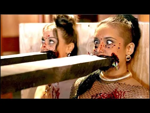 Dangerous Psycho Killer | Scarecrow 2017 Horror Slasher Film Explained in Hindi/Urdu