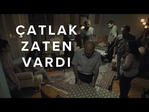 Bir Borç Bir Aileyi Nasıl Çatlatır? | Çatlak #Film İncelemesi #MUBI