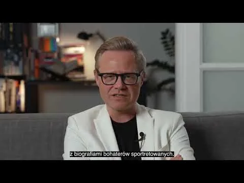 Kultura Dostępna - Recenzja filmu "Niebezpieczni dżentelmeni" (2022) reż. Maciej Kawalski