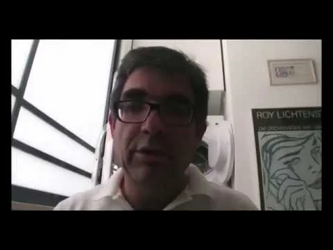 "העודף בשבילך": ביקורת וידאו של רון פוגל, מבקר אתר "סרט"